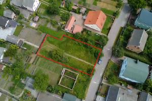 ділянка за адресою Садова вул. (Олександра Федіна)