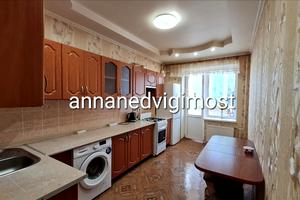 квартира за адресою Євгена Чикаленка вул., 59