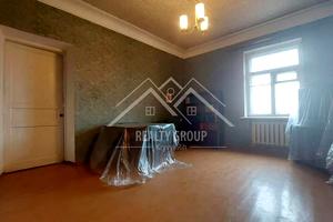 квартира за адресою пл.Визволення, 1