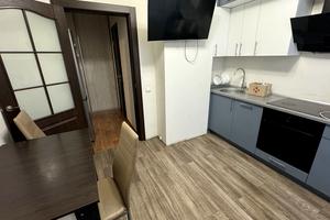 квартира по адресу Софии Русовой ул., 7