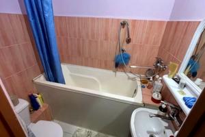 квартира по адресу Романа Кармена ул., 15