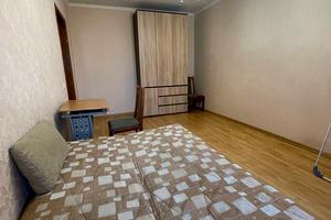 квартира за адресою Дмитра Коцюбайла вул. (Державінська), 2