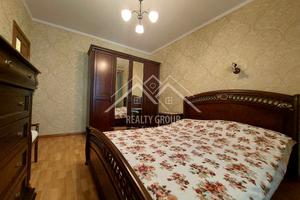 квартира за адресою Українська вул., 61