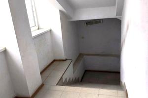 коммерческая по адресу Заводская ул., 19а