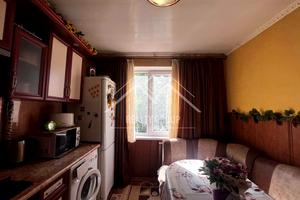 квартира за адресою Покровська вул. (Подбєльського), 42