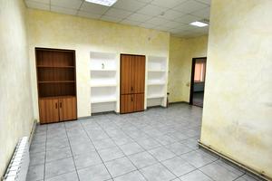 комерційна за адресою Олександра Щербакова вул. (Вакуленчука), 3