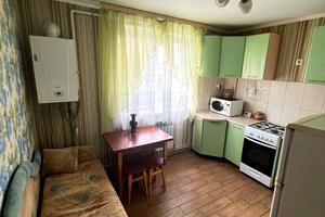 квартира за адресою Пам'ятна вул., 10