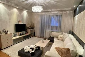 квартира за адресою Академіка Корольова вул., 74б