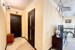 квартира за адресою Небесної Сотні, 3