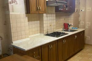 квартира за адресою Пилипа Орлика вул. (Паризької Комуни), 24