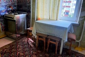 квартира за адресою Леоніда Бикова бульв., 10