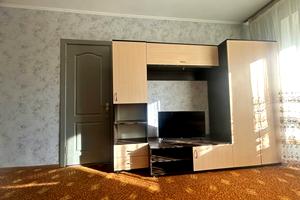 квартира за адресою Олександра Довженка вул. (Толстого), 120