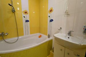 квартира за адресою Лозовецька вул., 4