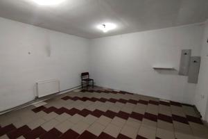 комерційна за адресою Робоча, 9