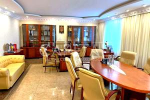 коммерческая по адресу Григорія Гуляницького ул., 44-1