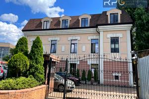 коммерческая по адресу Жилянская ул., 97