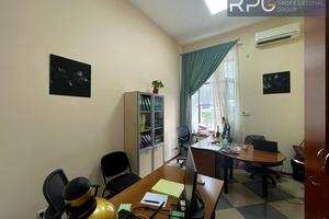 коммерческая по адресу Жилянская ул., 97