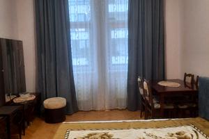 квартира по адресу Батуринская ул., 3