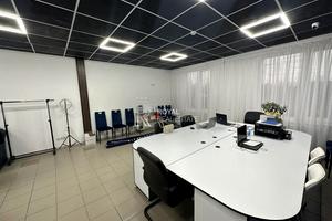 коммерческая по адресу 53-тя Садова вул., 53