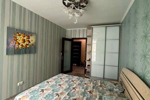 квартира за адресою Регенераторна вул., 4 к4