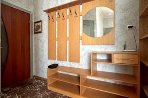 квартира за адресою Олександра Довженка вул. (Толстого), 120