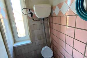 будинок за адресою Руслана Слободянюка вул. (Валентини Терешкової), 1