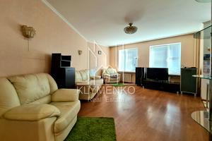 квартира за адресою Микільсько-Слобідська вул., 2-Б