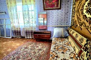 будинок за адресою Дружби