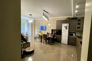квартира за адресою Французький бульв., 85/5