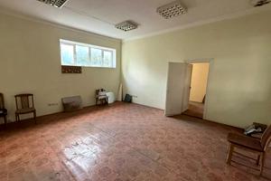 коммерческая по адресу Стрийская ул., 45