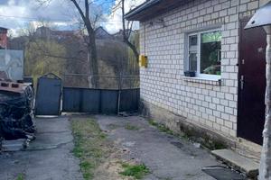 дом по адресу Про. Набережний, 14