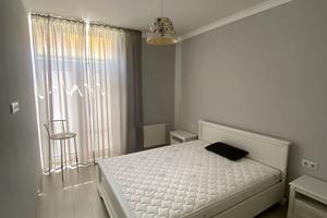 квартира за адресою Регенераторна вул., 4