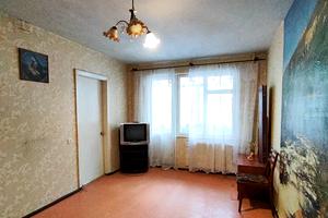 квартира за адресою Космонавтів вул., 6