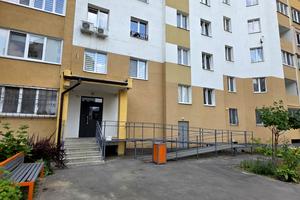 квартира за адресою Харків, Льва Ландау просп. (50-річчя СРСР), 52-А