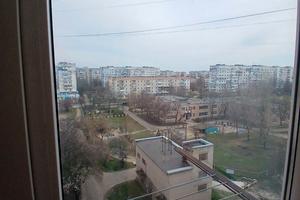 квартира за адресою Державності вул., 111