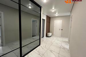 квартира по адресу Степана Бандеры ул., 79