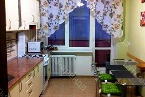 квартира за адресою Тополина вул., 18