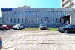 комерційна за адресою Героїв Майдану вул. (Театральна), 10