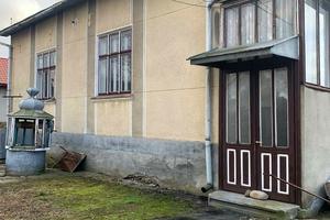 будинок за адресою Франка, 30