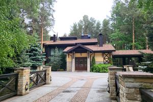 дом по адресу садова, 7