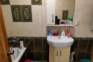 квартира за адресою Академіка Корольова вул., 8