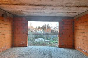 дом по адресу Центральна, 20