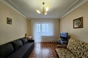 квартира по адресу Ревуцкого ул., 7-А