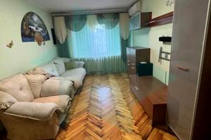 квартира за адресою житловий масив Тополя-1 вул., 2