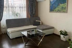 квартира за адресою Святослава Ріхтера вул., 46