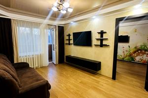 квартира за адресою Воскресенська вул., 3