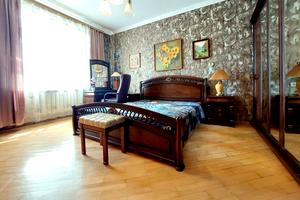 квартира за адресою Генерала Тараса Чупринки вул. (Пушкіна), 12