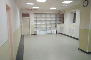 комерційна за адресою Богдана Хмельницького вул., 25