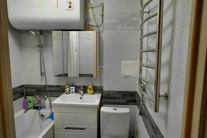 квартира за адресою Космонавтів вул., 18