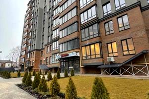 квартира за адресою Домбровського вул., 3